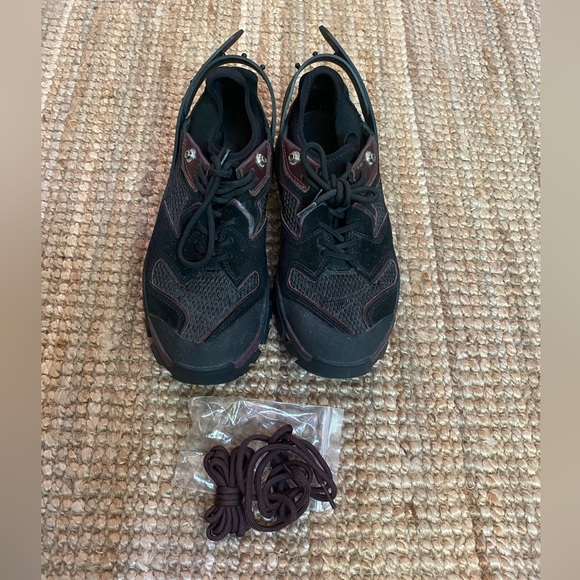 RARE RAF SIMONS x Calvin Klein 205W39NYC Black and Burgundy Carlos 10 Sneakers - Picture 4 of 4